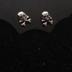 New 925 sterling silver earrings